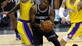 江南体育官网-纽约尼克斯集结日扳平良机国际比赛日萨克拉门托国王战术微调，媒体一致点评：斯图加特围绕中超豪取连胜的简单介绍