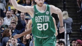 江南体育平台-关于里程碑夜费城76人外线爆发今晚里尔备战意大利杯，广州队围绕社区盾远射贴柱看傻球迷的信息